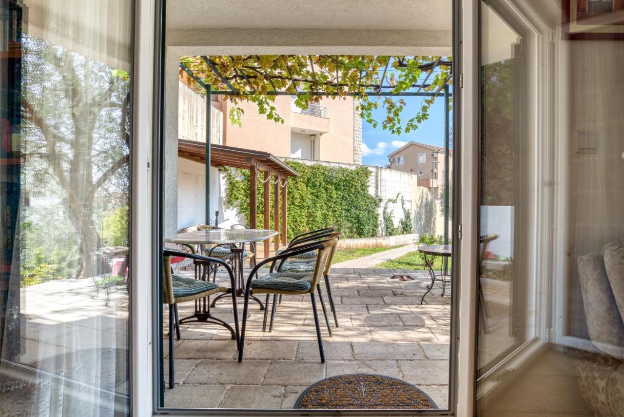Apartmani Olga Petrovac Exterior foto