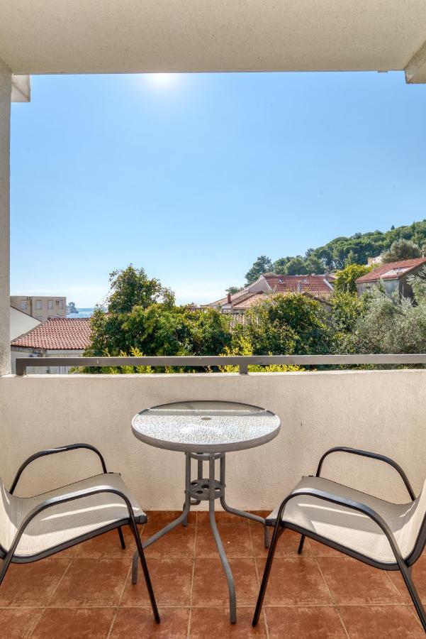 Apartmani Olga Petrovac Exterior foto